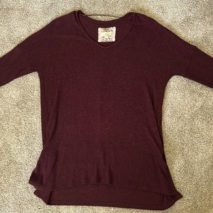 Super soft oversize burgundy sweater. V-neck. Size small by Cupio